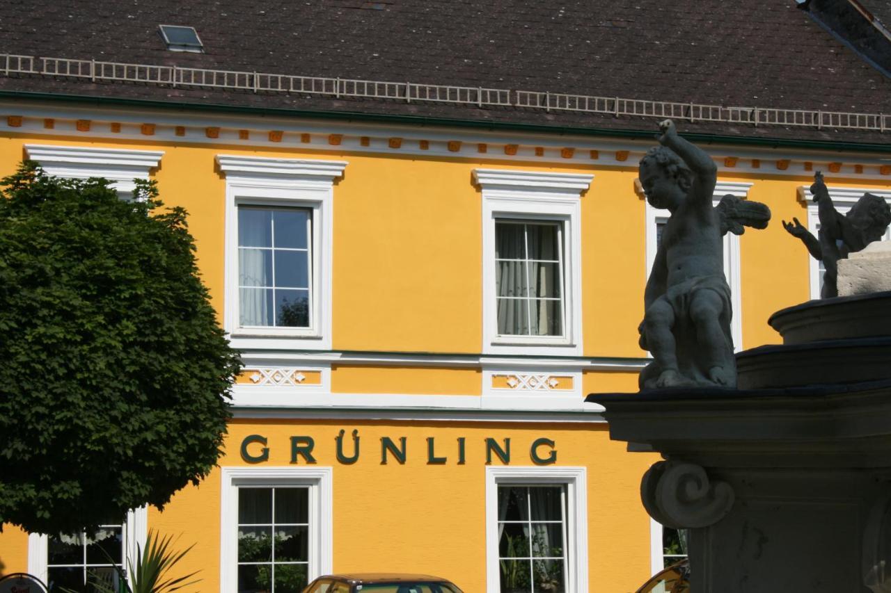Gasthof Grünling Wallsee Exterior foto
